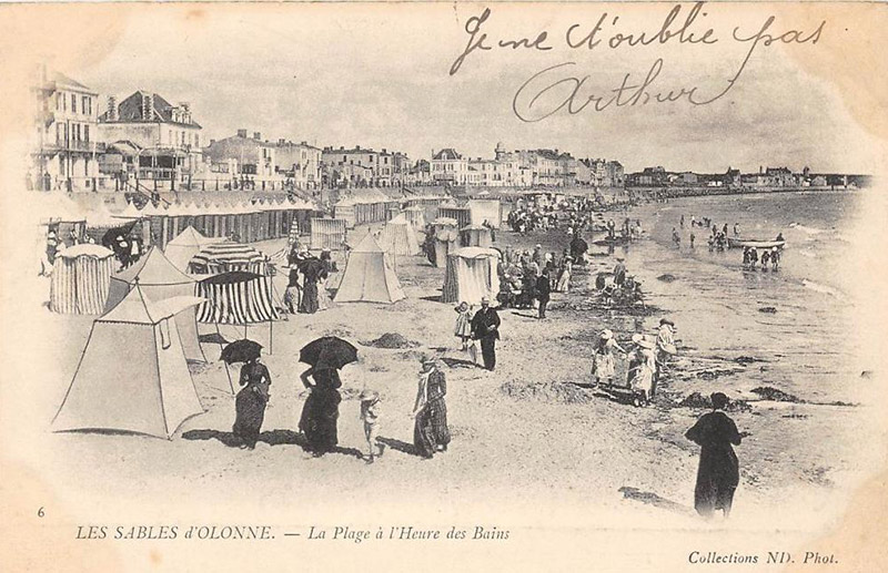 Photo ancienne de la plage des Sables d'Olonne